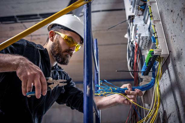 Best Affordable Electrician  in Lockland, OH